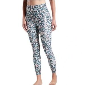 Athleta Salutation Stash II Leggings